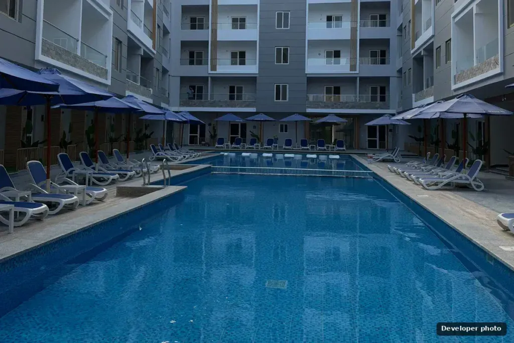 Mark Resort courtyard pool between residential blocks, Al Kawther, Hurghada
